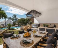 Шикарные апартаменты Casa Coral с видом на море