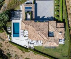 Preciosa Villa con Vistas al Mar en El Madroñal