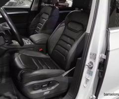 ﻿"Volkswagen Touareg 2021 - 79,799 km" - 6