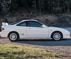 Honda Integra Type R • 1999 • 76,000 km