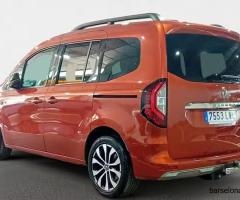 Renault Kangoo 2022, 19,000 km