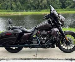 Harley Davidson Street Glide 2019, 19,700 km