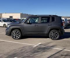 Jeep Renegade • 2022 • 9,661 km