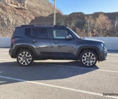 Jeep Renegade • 2022 • 9,661 km - 6