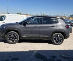 Jeep Compass • 2024 • 30,293 km