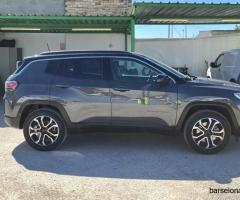 Jeep Compass • 2024 • 30,293 km - 6