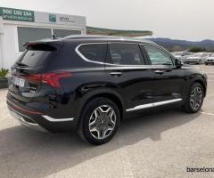 Hyundai Santa Fe • 2021 • 56,158 km
