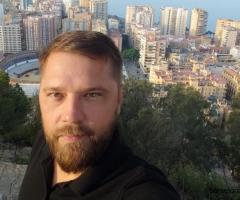 Резюме: Личный водитель и помощник по хозяйству