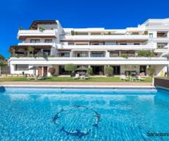 Пентхаус в Las Brisas, Nueva Andalucía, Marbella
